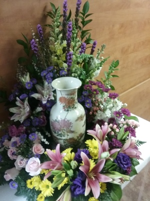 Pastel Cremation Urn Surround 